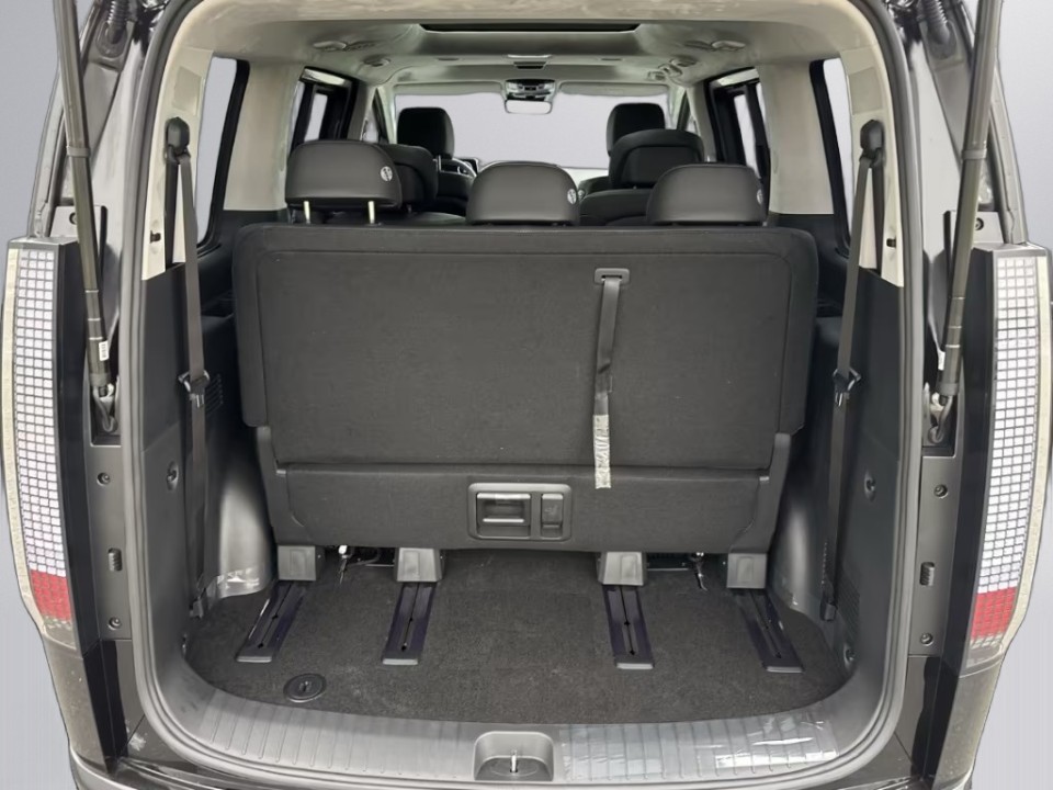 Hyundai Staria Signature HEV - foto 16