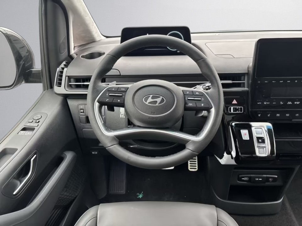 Hyundai Staria Signature HEV - foto 12