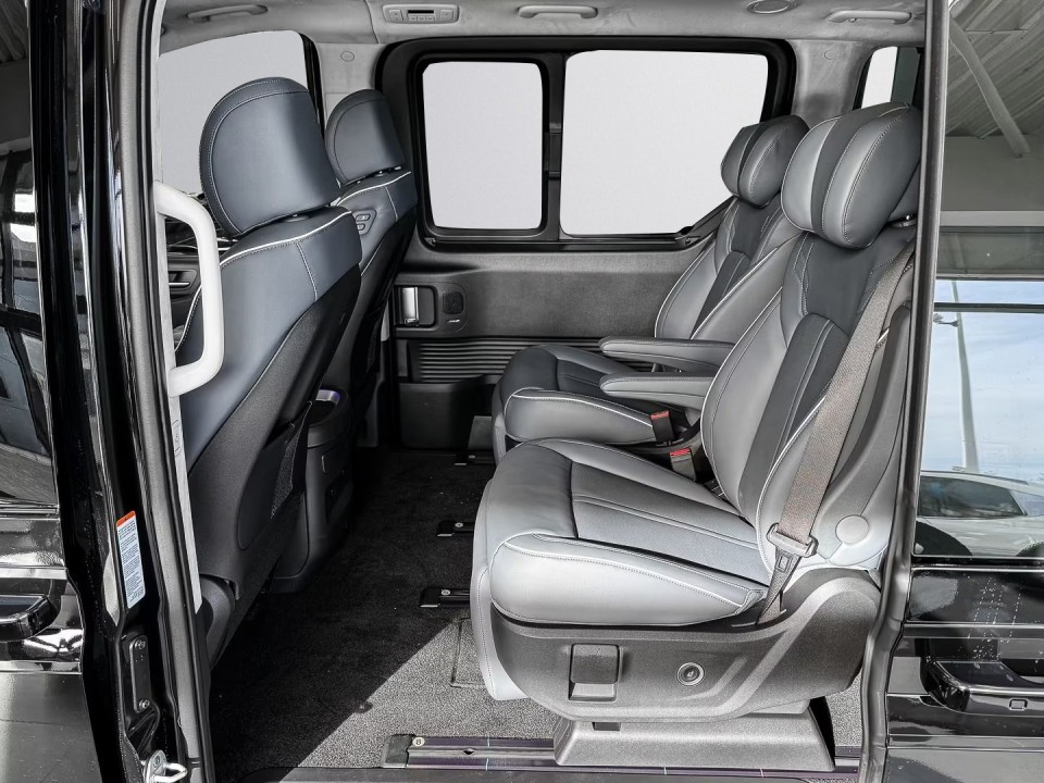 HYUNDAI Staria 2025 — imagine 20