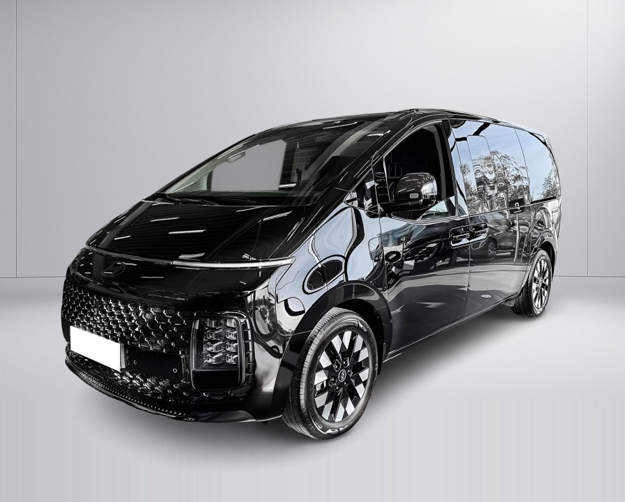 Hyundai Staria Signature HEV