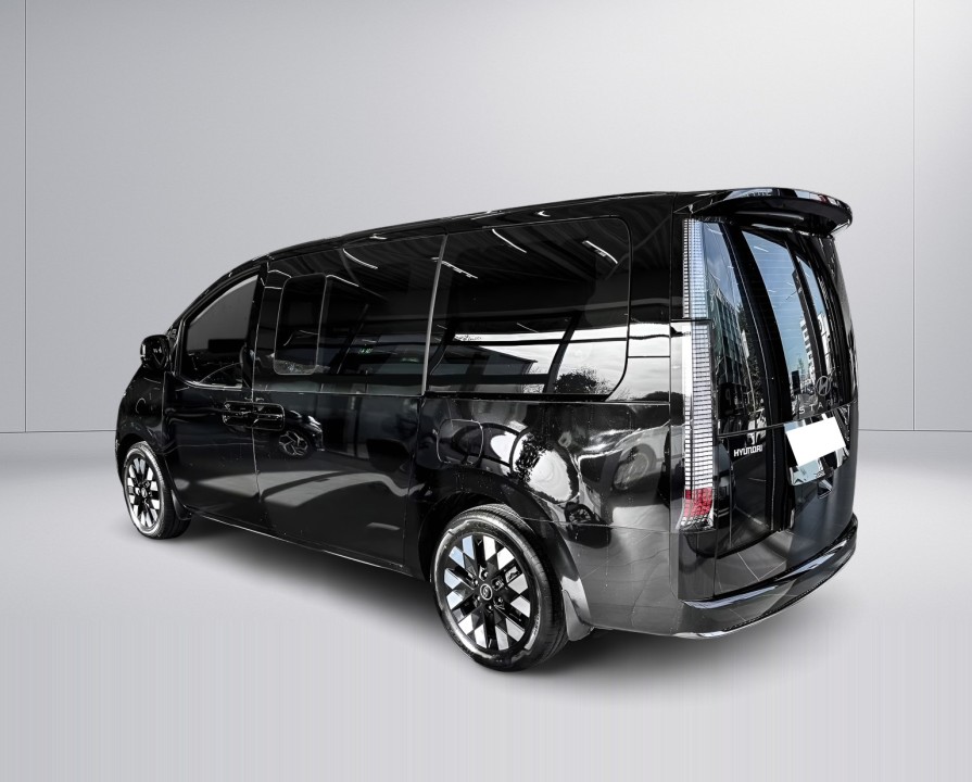 HYUNDAI Staria 2025 — imagine 2