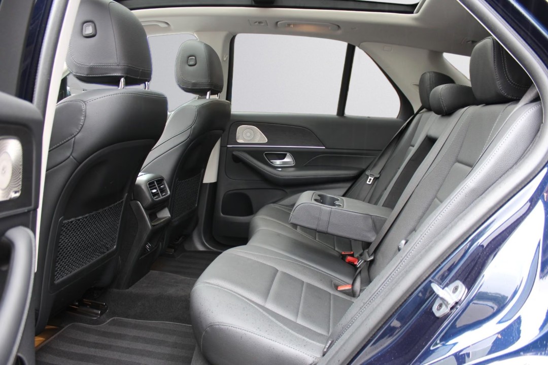 Mercedes-Benz GLE 350de 4MATIC AMG Line - foto 8