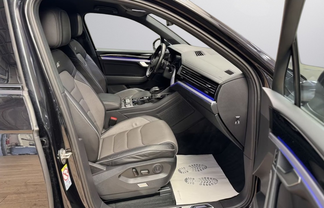 Volkswagen Touareg V6 TDI R-Line Black Style - foto 13