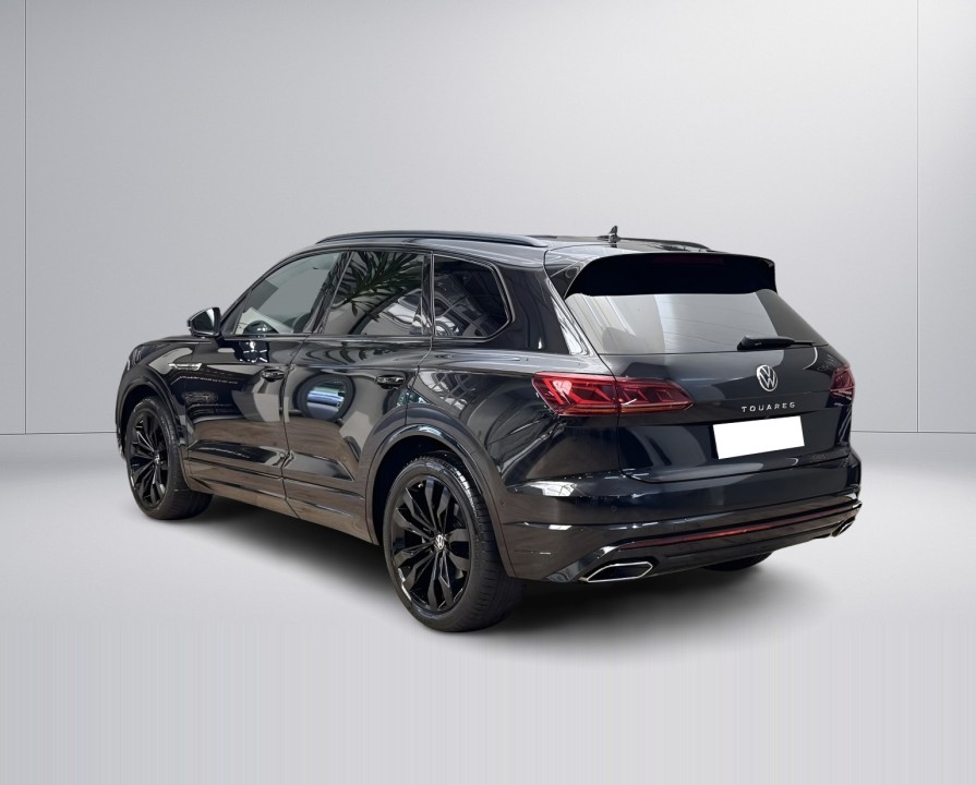 Volkswagen Touareg V6 TDI R-Line Black Style (5)