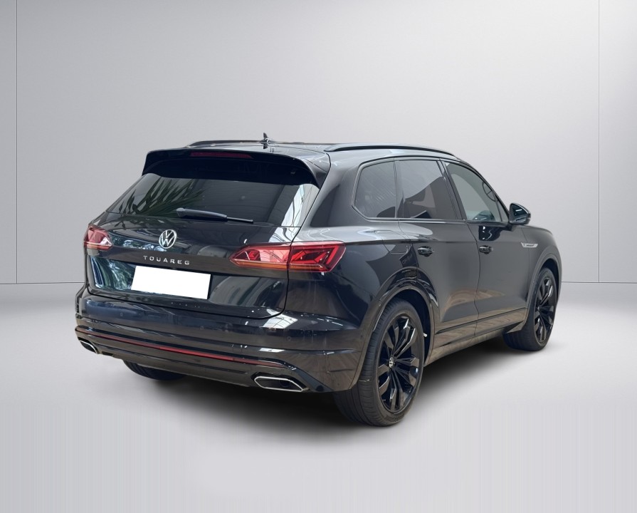 Volkswagen Touareg V6 TDI R-Line Black Style (3)