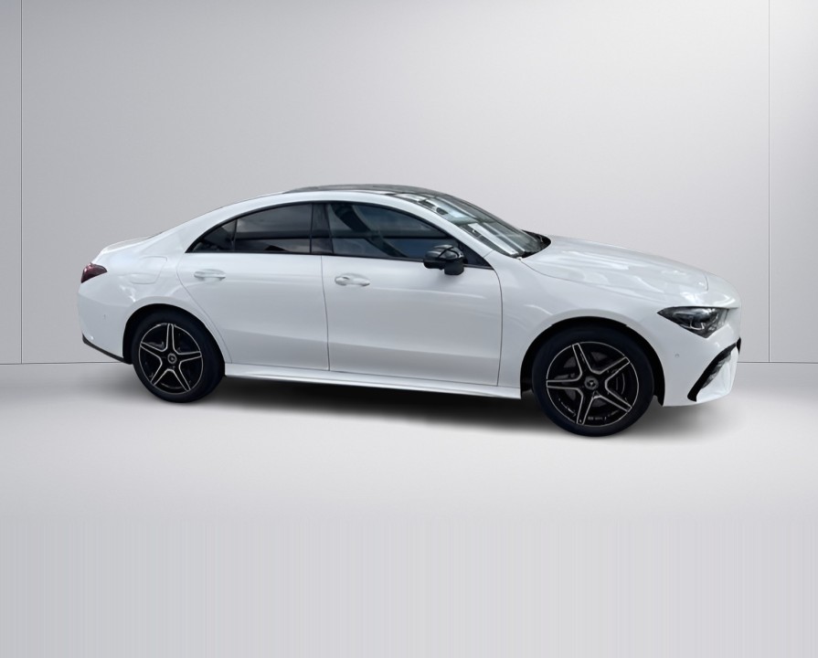 Mercedes-Benz CLA 250e AMG Line (2)