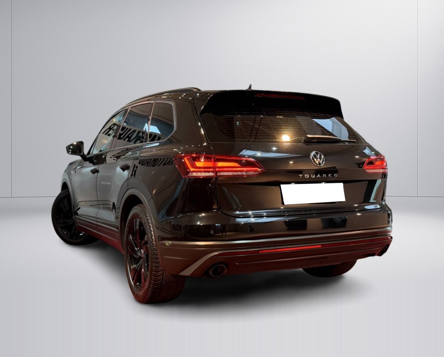 Volkswagen Touareg V6 TDI (3)