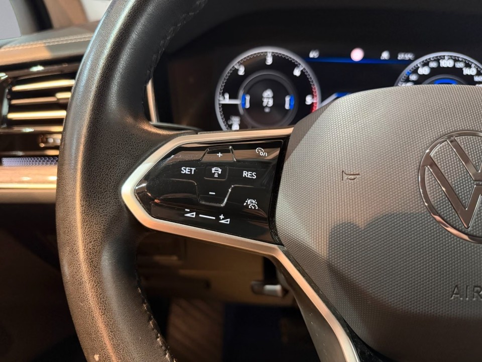 Volkswagen Touareg V6 TDI - foto 12
