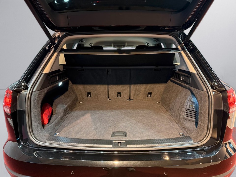 Volkswagen Touareg V6 TDI - foto 24