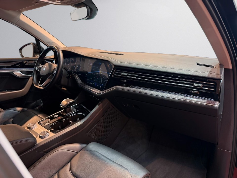 Volkswagen Touareg V6 TDI - foto 9