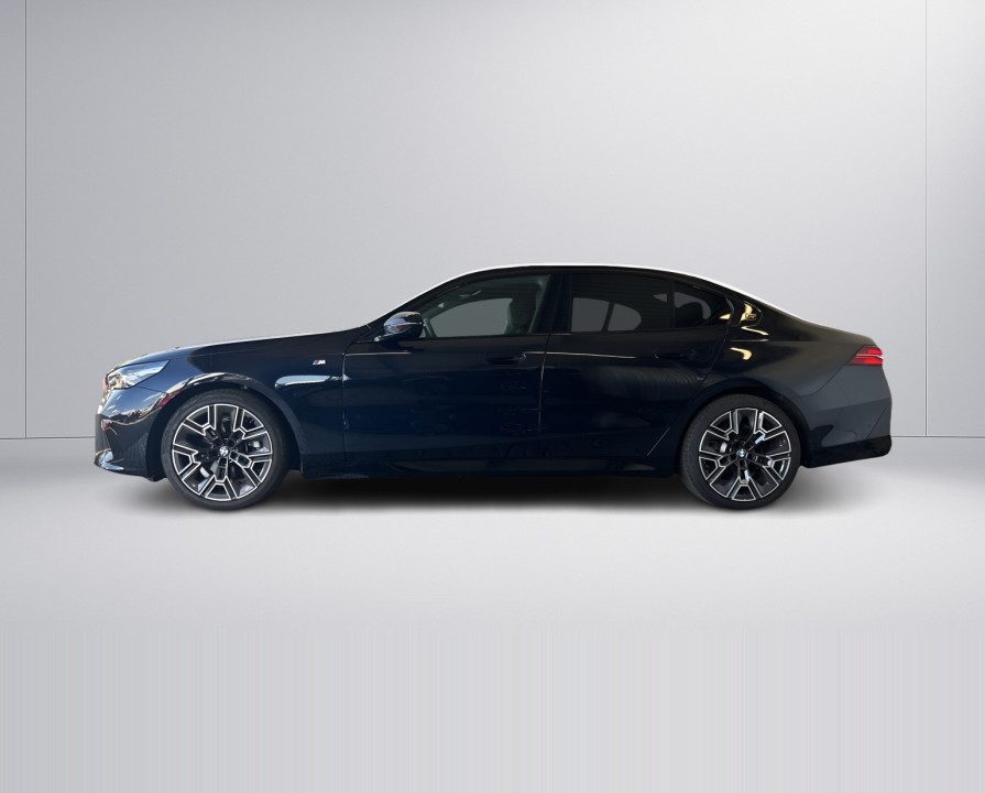 BMW Seria 5 520d xDrive M-Sport - foto 6