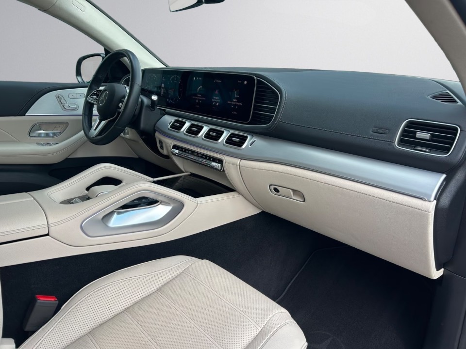 Mercedes-Benz GLE Coupé 400d 4MATIC AMG Line - foto 11