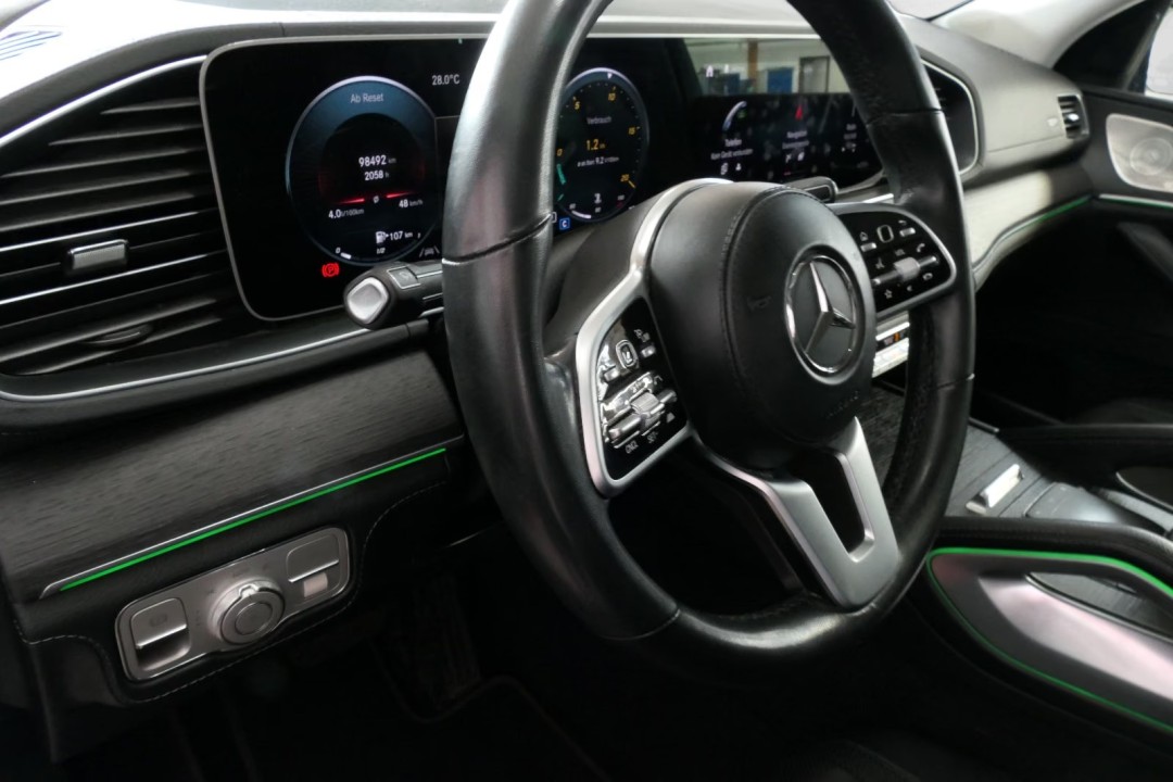 Mercedes-Benz GLE Coupé 400d 4MATIC AMG Line - foto 16