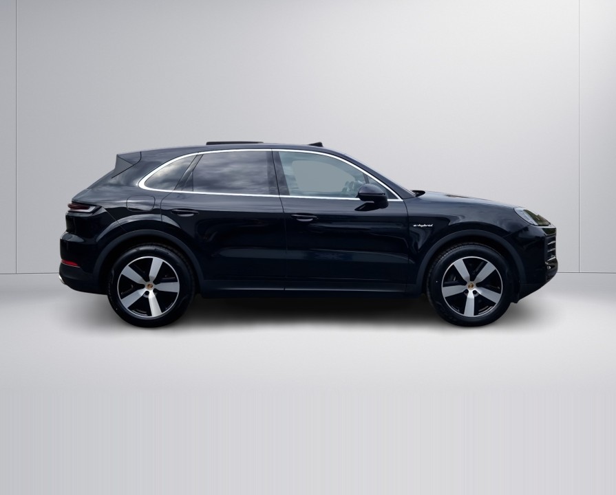 Porsche Cayenne E-Hybrid (2)