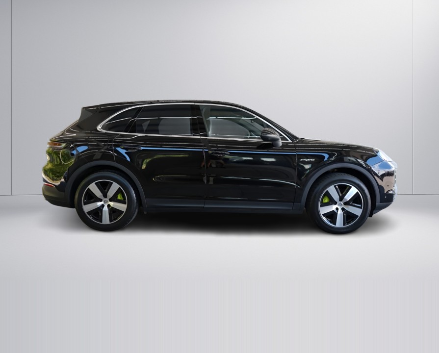 Porsche Cayenne E-Hybrid (3)
