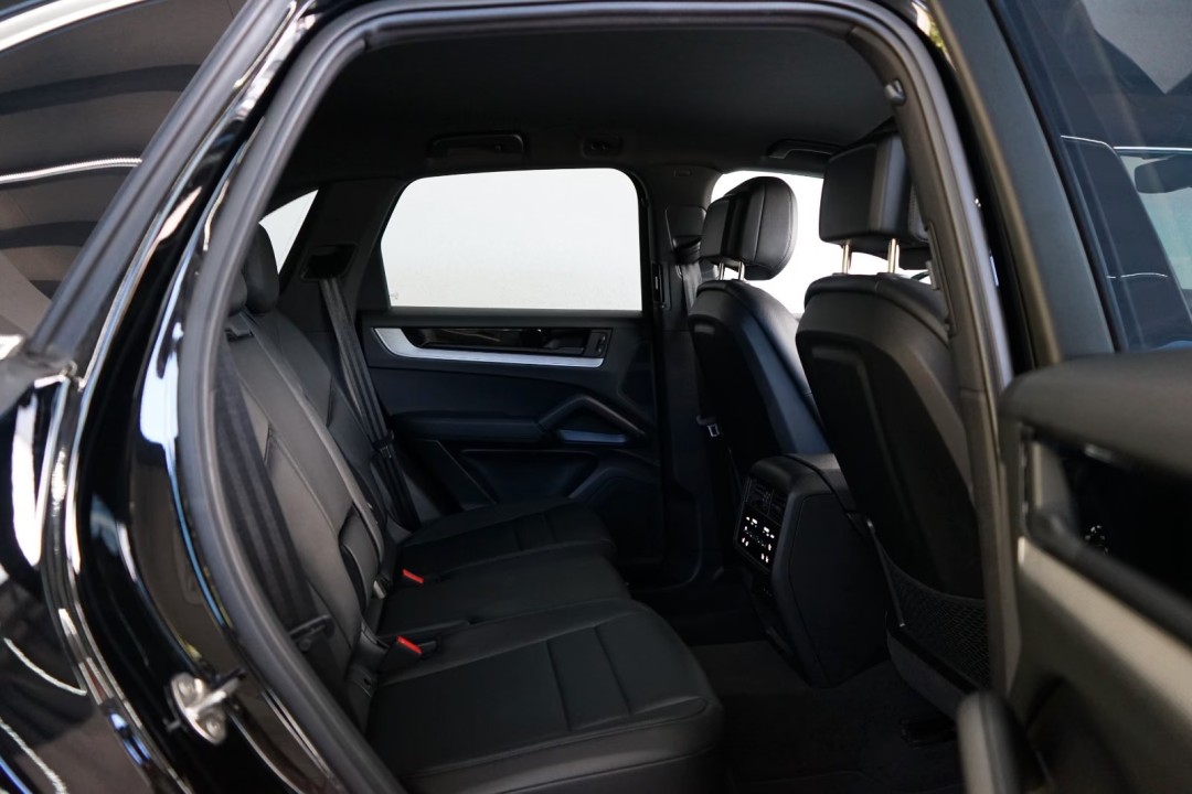Porsche Cayenne E-Hybrid - foto 13