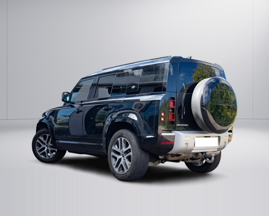 Land Rover Defender 110 D250 XS Edition (5)
