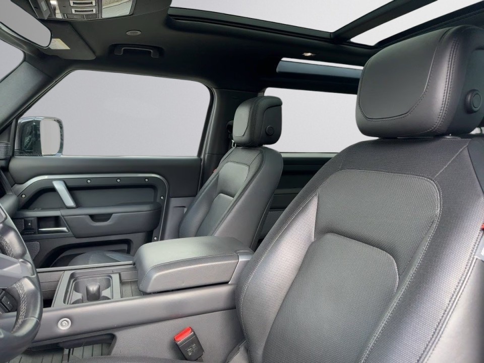Land Rover Defender 90 D300 X-Dynamic HSE - foto 10