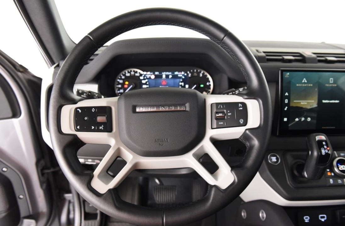 Land Rover Defender 90 D200 SE (4)