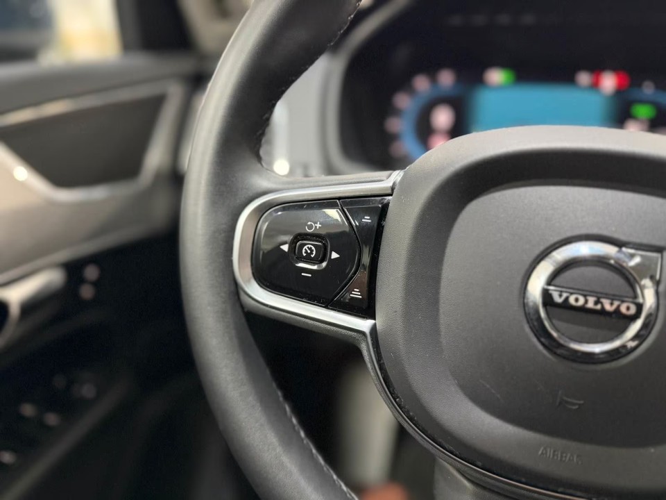 Volvo XC 90 T8 Recharge AWD - foto 26