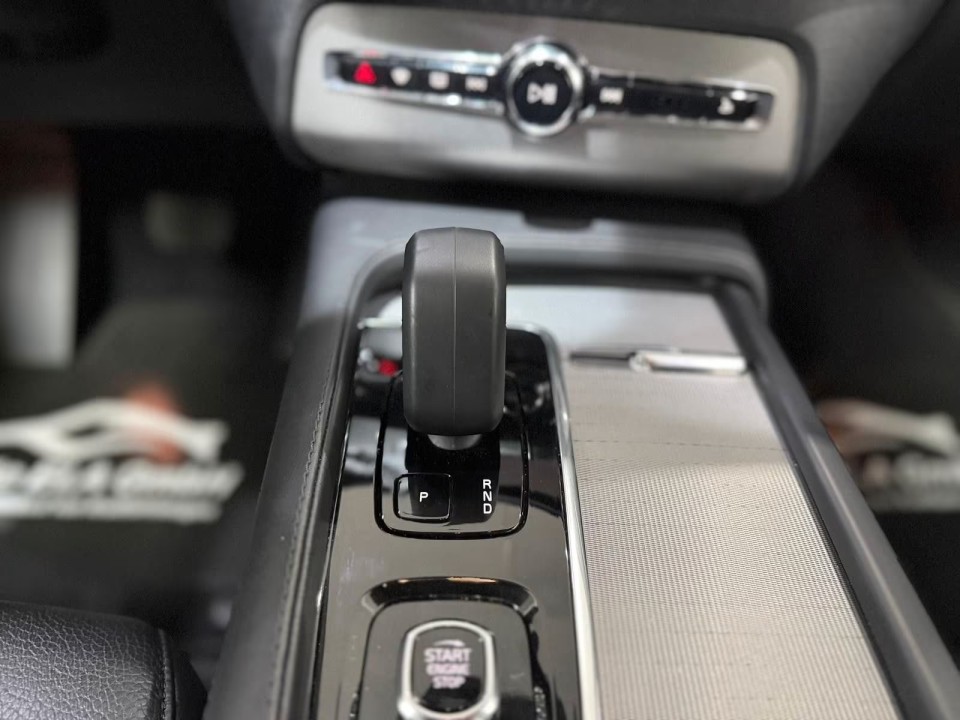 Volvo XC 90 T8 Recharge AWD - foto 17