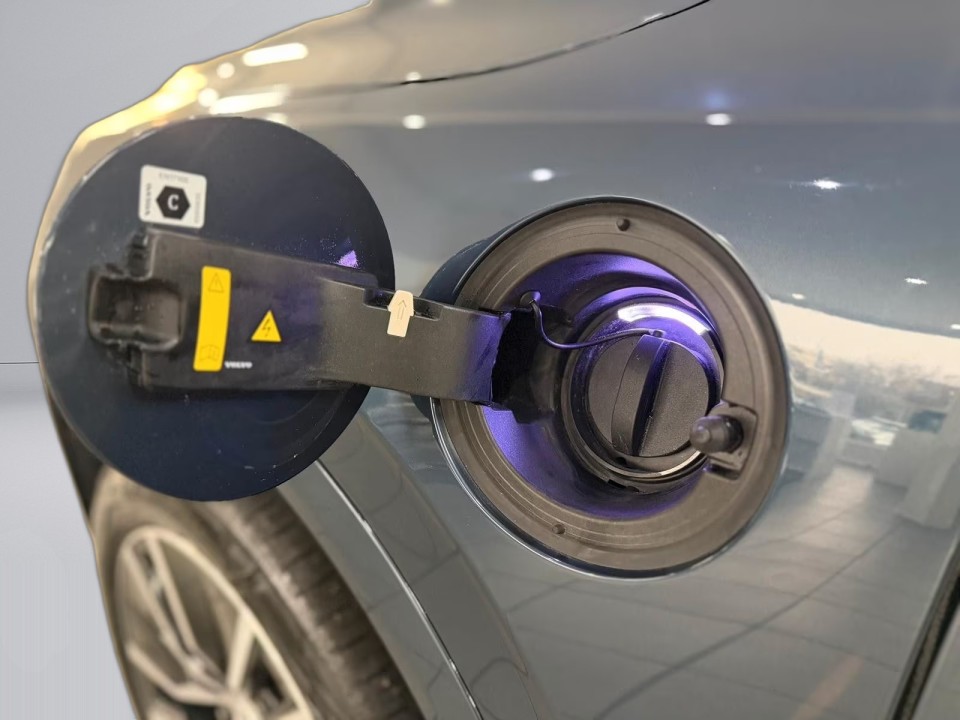 Volvo XC 90 T8 Recharge AWD - foto 34