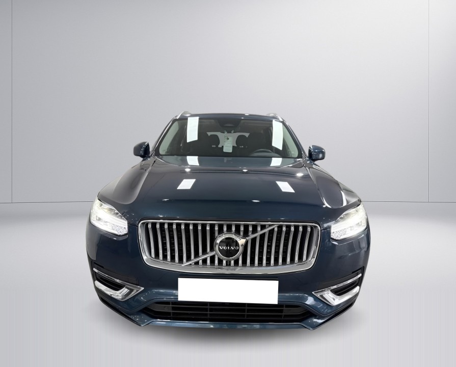 Volvo XC 90 T8 Recharge AWD (2)