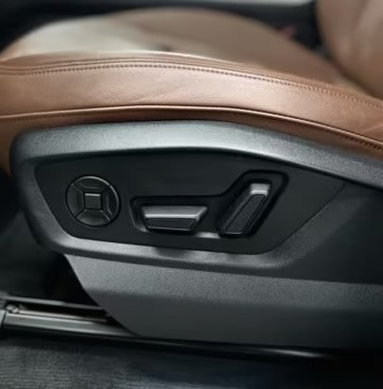 Audi Q7 45TDI quattro - foto 31