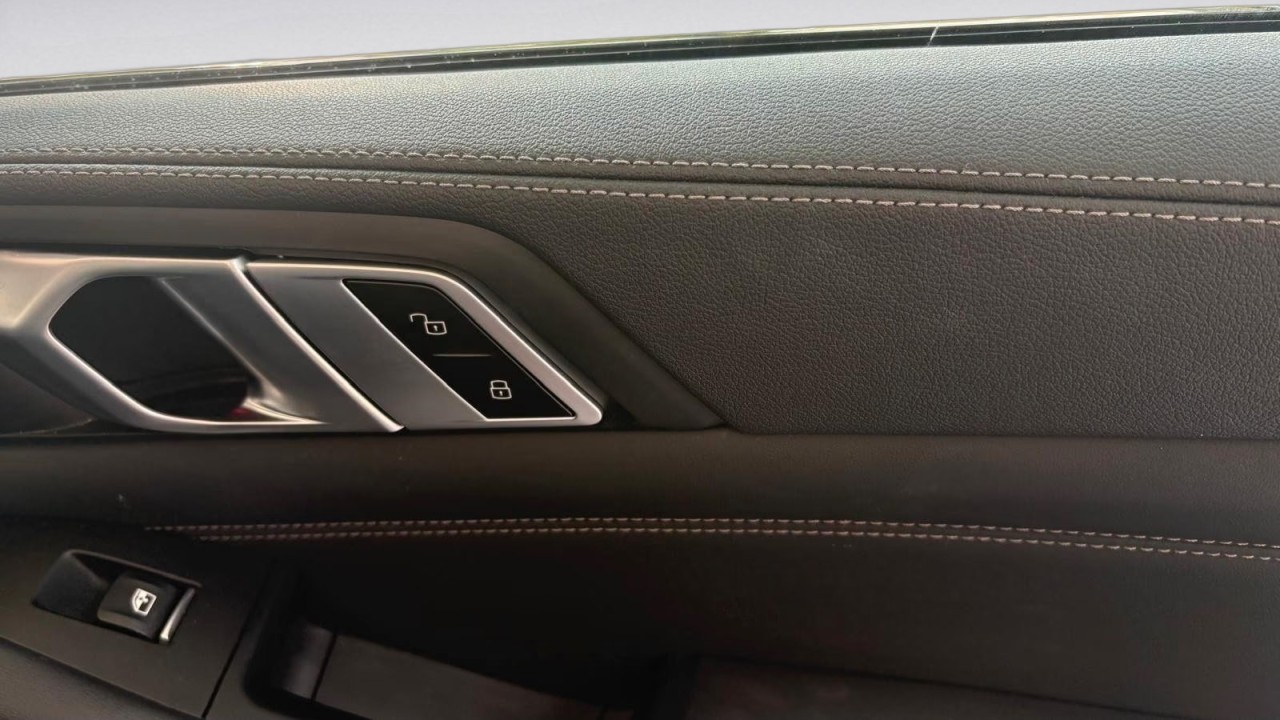 BMW X5 xDrive30d M-Sport - foto 16