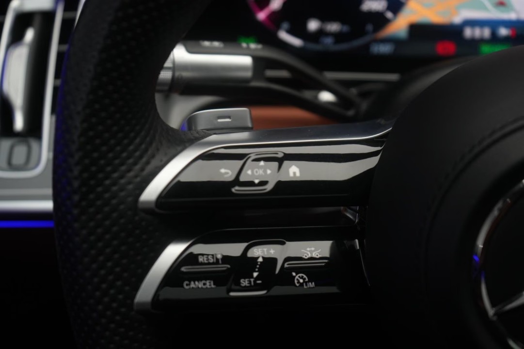 Mercedes-Benz S 580e 4MATIC AMG Line - foto 21