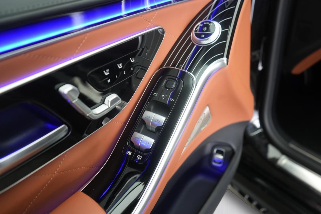 Mercedes-Benz S 580e 4MATIC AMG Line - foto 27