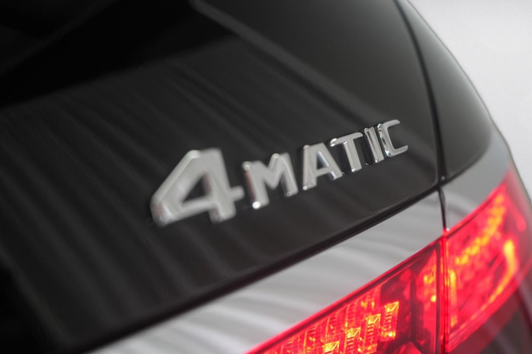 Mercedes-Benz S 580e 4MATIC AMG Line - foto 34