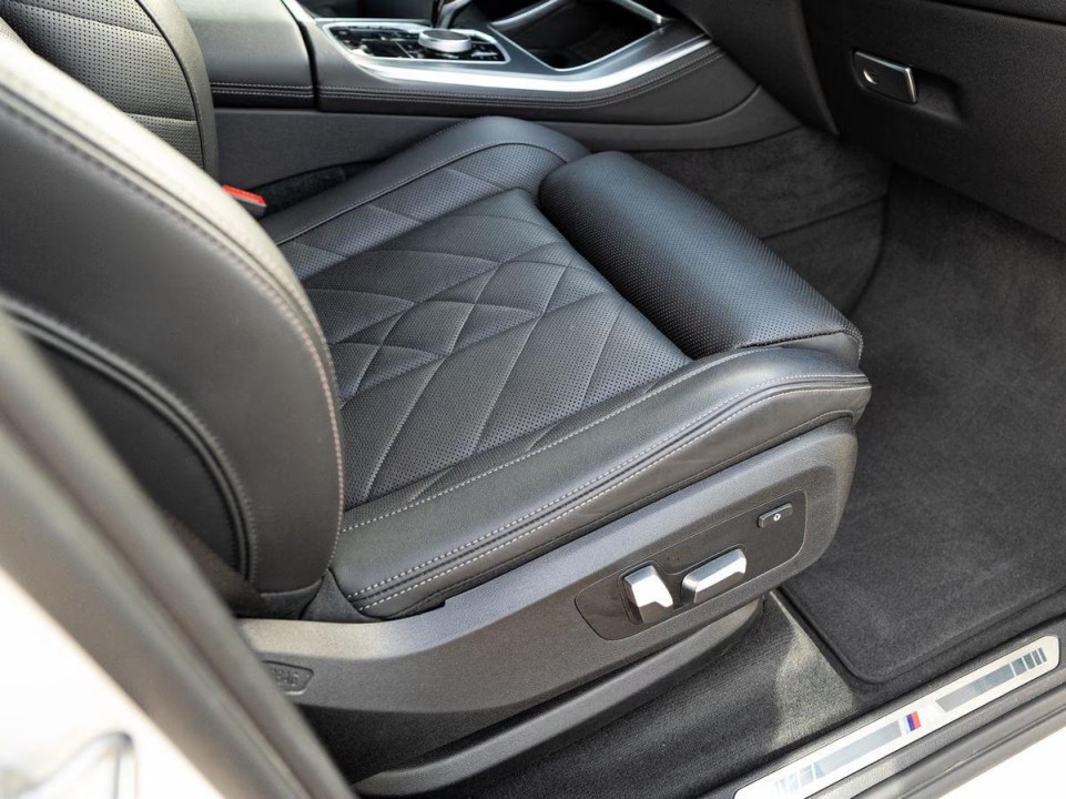 BMW X5 xDrive30d M-Sport - foto 14