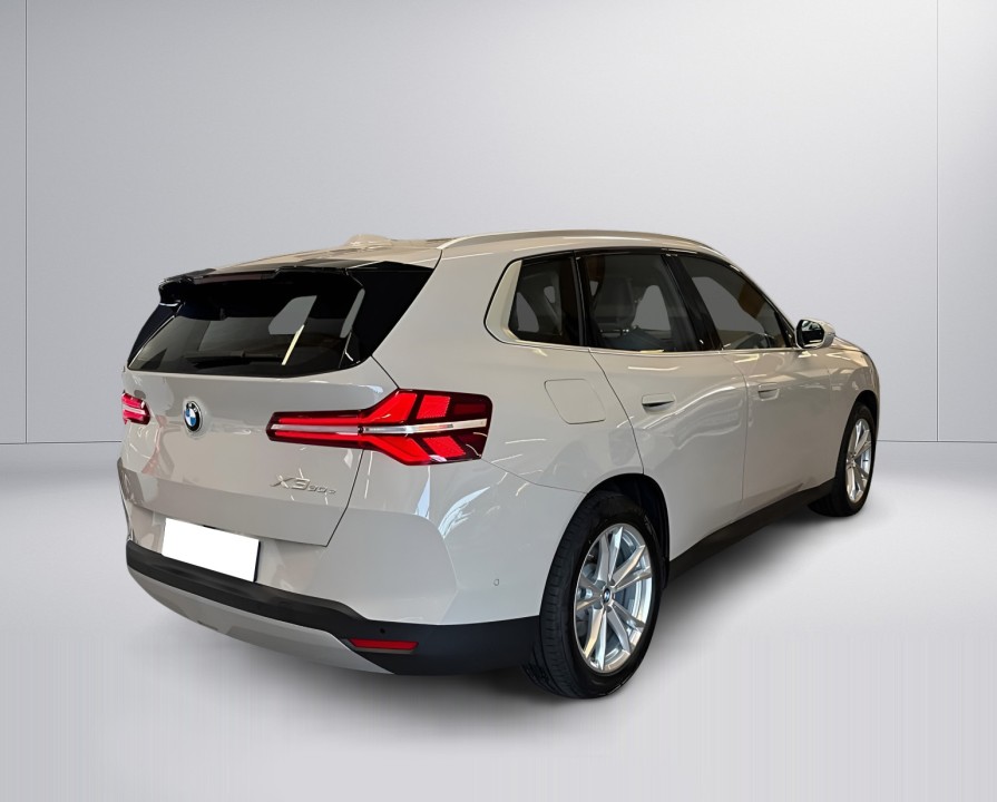 BMW X3 xDrive30e (2)