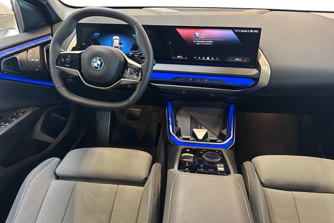 BMW X3 xDrive30e - foto 12