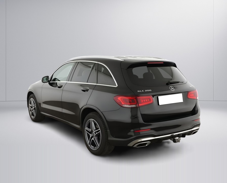 Mercedes-Benz GLC 200 4MATIC AMG Line (5)