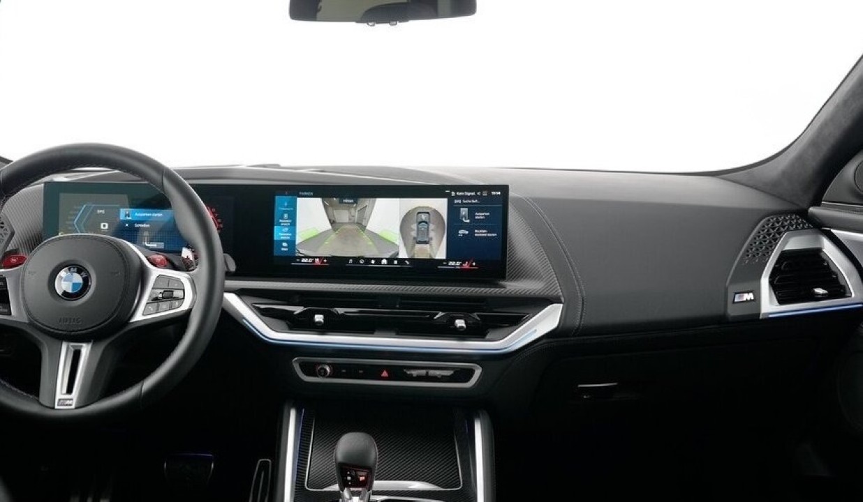 BMW XM 50e - foto 14