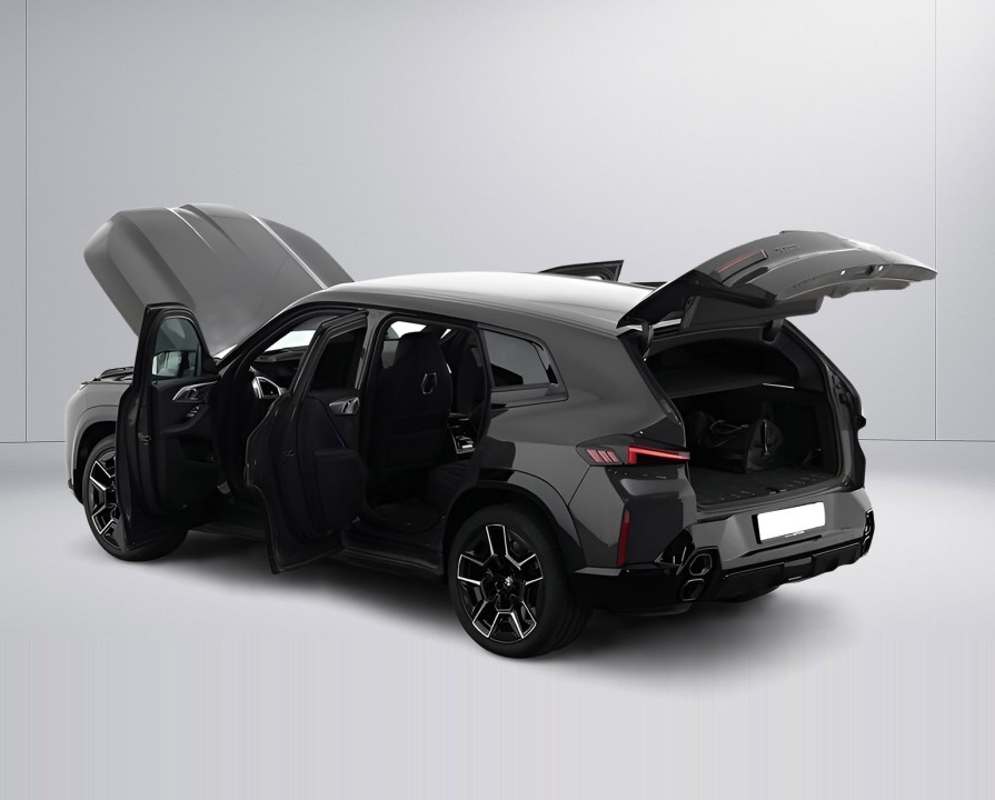 BMW XM 50e - foto 12