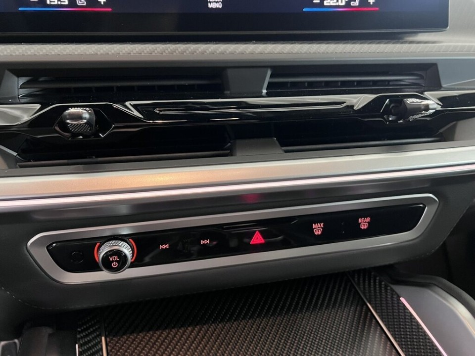 BMW XM 50e - foto 11