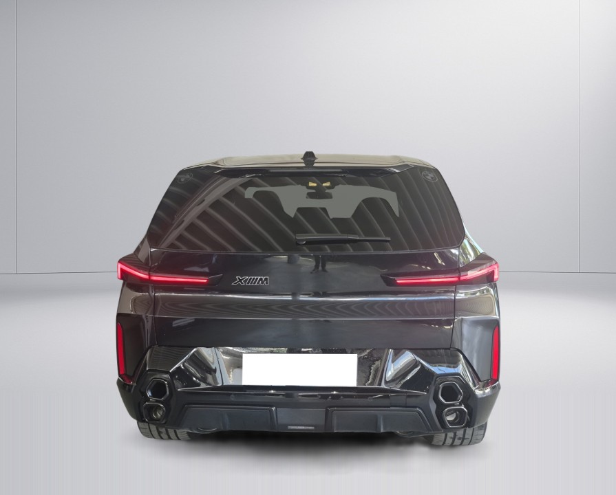 BMW XM 50e (4)