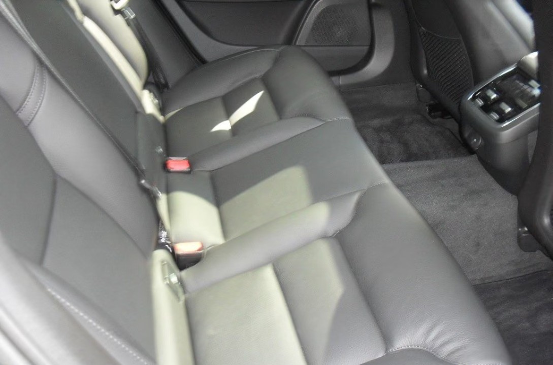Volvo S90 B5 AWD Ultimate Bright (5)