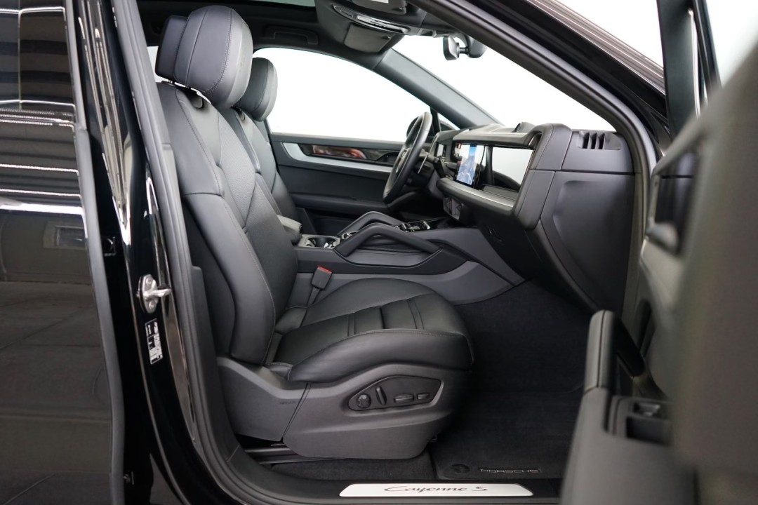 Porsche Cayenne Coupe S E-Hybrid - foto 16