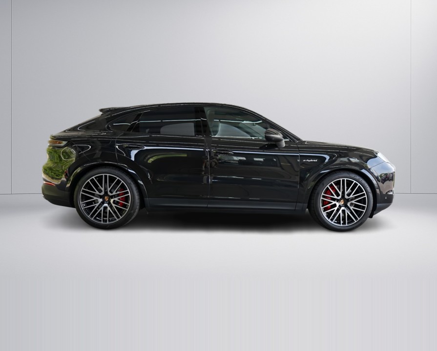 Porsche Cayenne Coupe S E-Hybrid (3)
