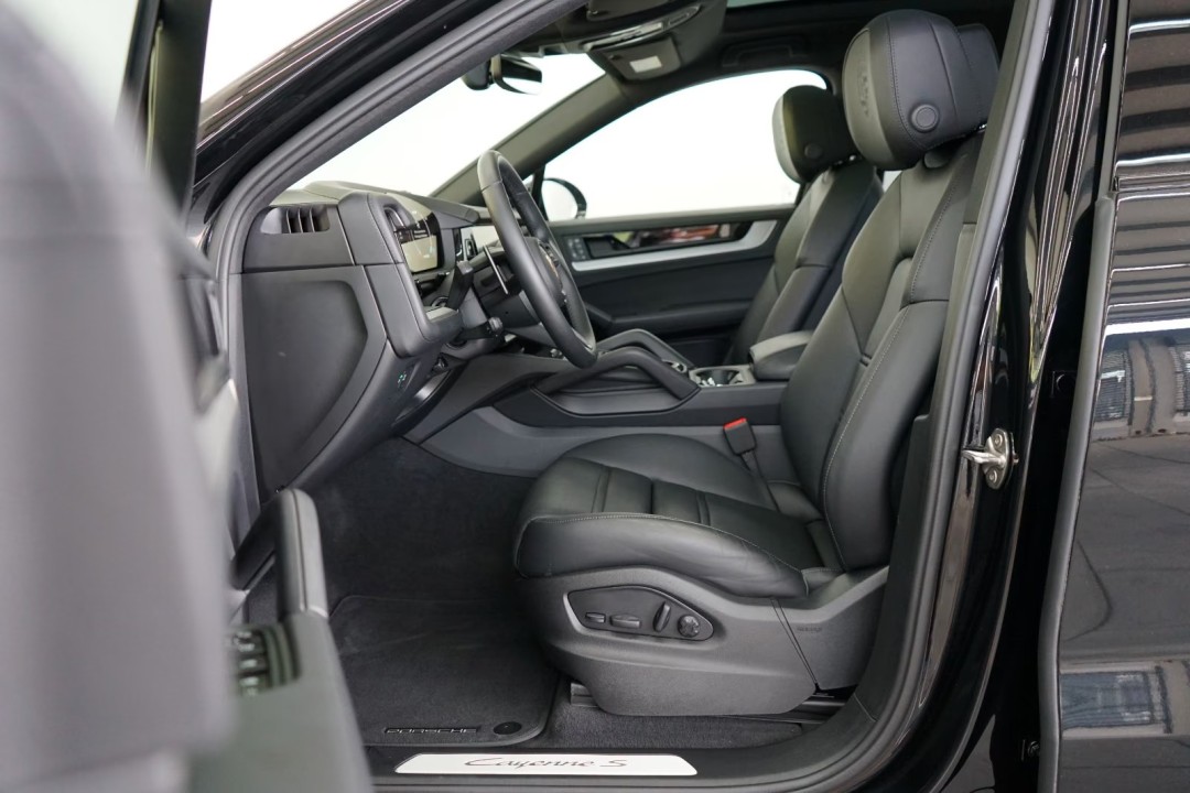 Porsche Cayenne Coupe S E-Hybrid - foto 13