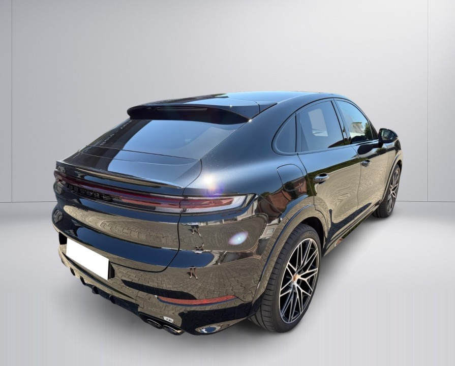 Porsche Cayenne Coupe Black Edition (4)