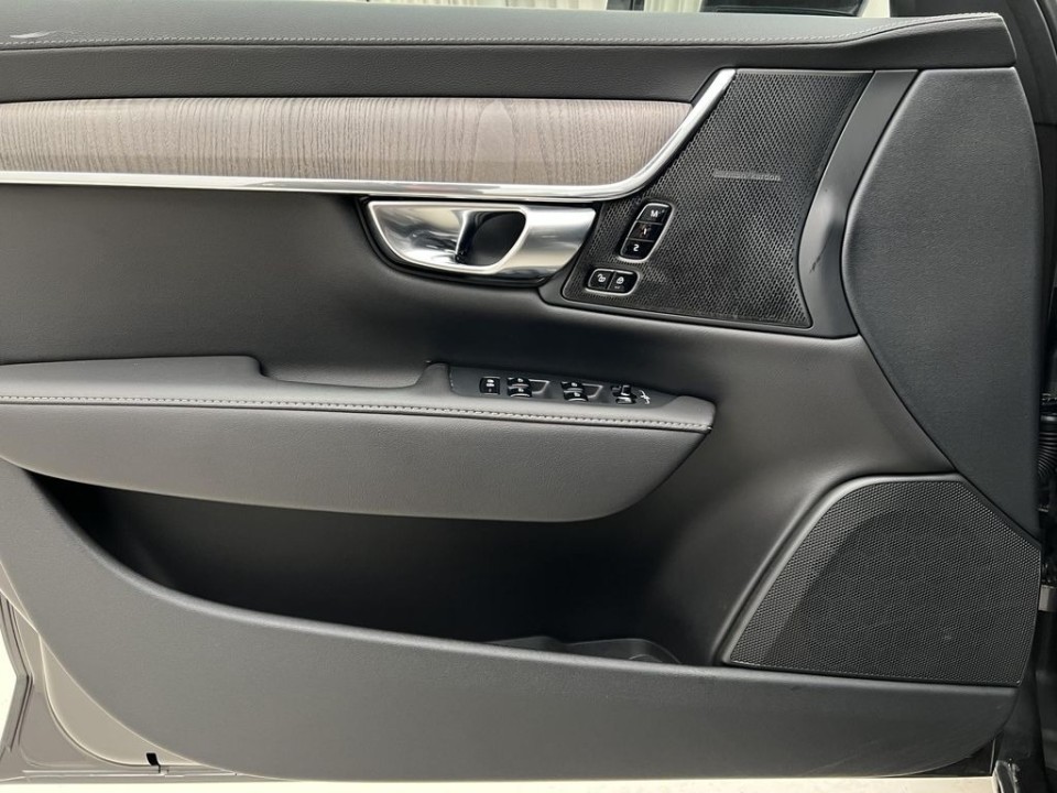Volvo S90 B5 AWD Ultimate Bright - foto 37