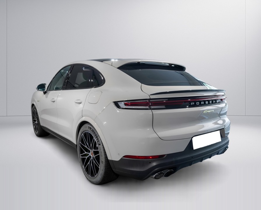Porsche Cayenne Coupe E-Hybrid (4)