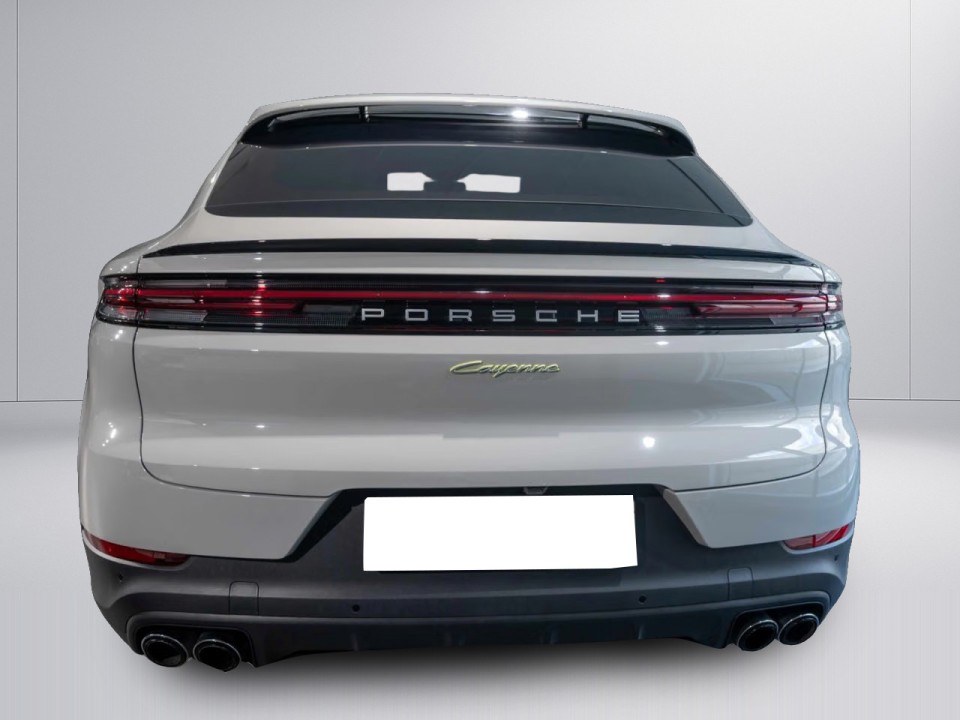 Porsche Cayenne Coupe E-Hybrid (5)