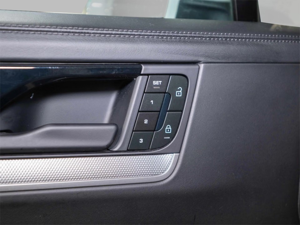 Porsche Cayenne Coupe E-Hybrid - foto 16