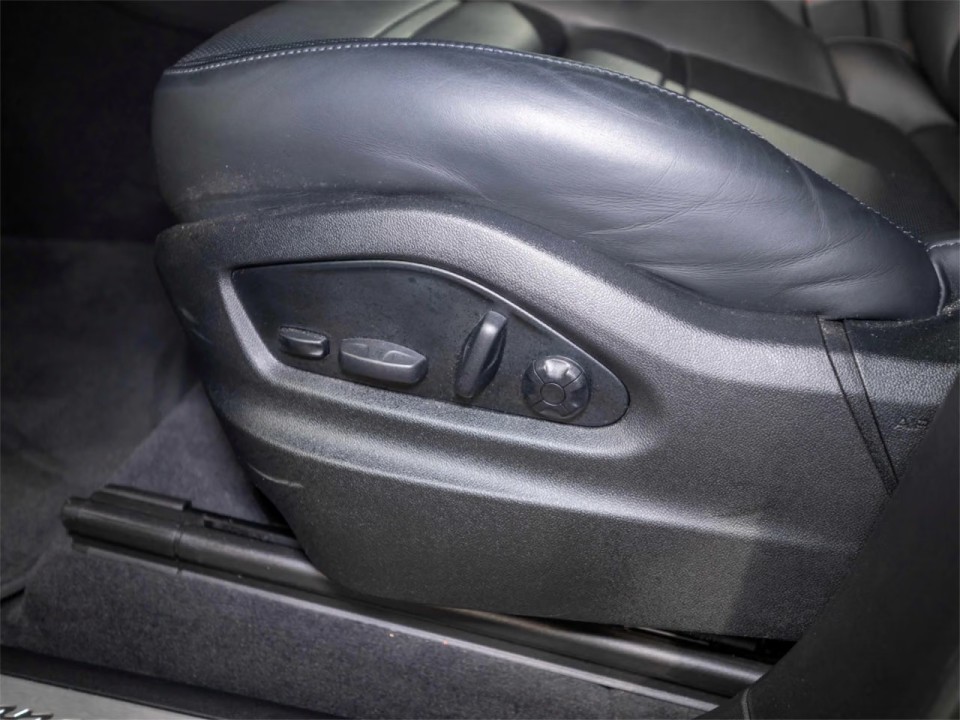 Porsche Cayenne Coupe E-Hybrid - foto 14